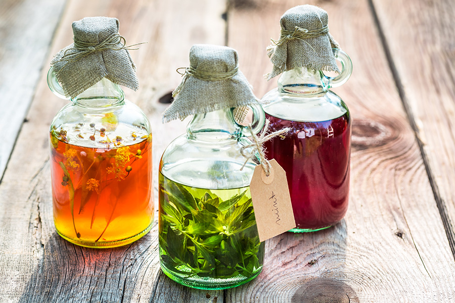 Bylinné víno a svařené víno - výroba a příprava, užívání, dávkování