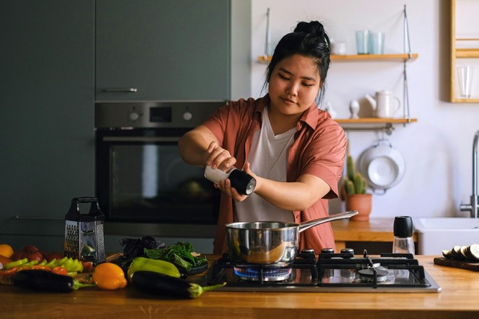 cerstve vs susene bylinky co funguje lepe v kazdodennim vareni 2