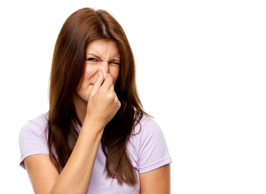 neprijemny pach tela byliny bylinky babske rady bylinna koupel caj